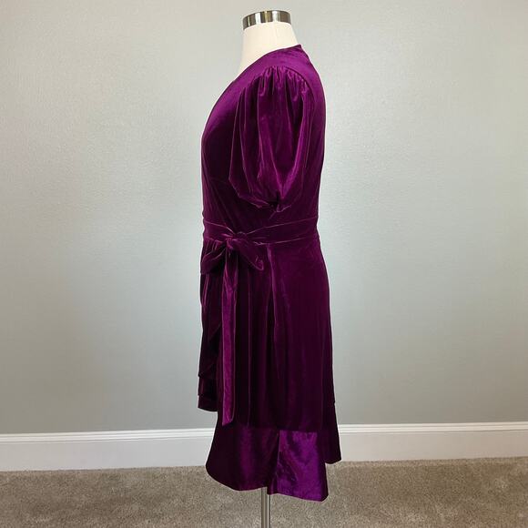 Ralph Lauren Women's Cocktail Dress Size 16 Purple Velvet Short Sleeve Faux Wrap - Picture 4 of 13